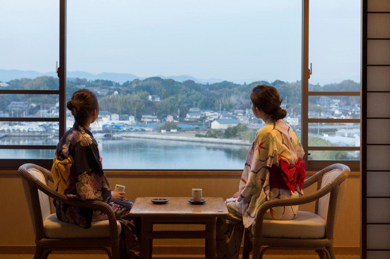 浜名湖グランドホテル さざなみ館 浜松市 エクステリア 写真