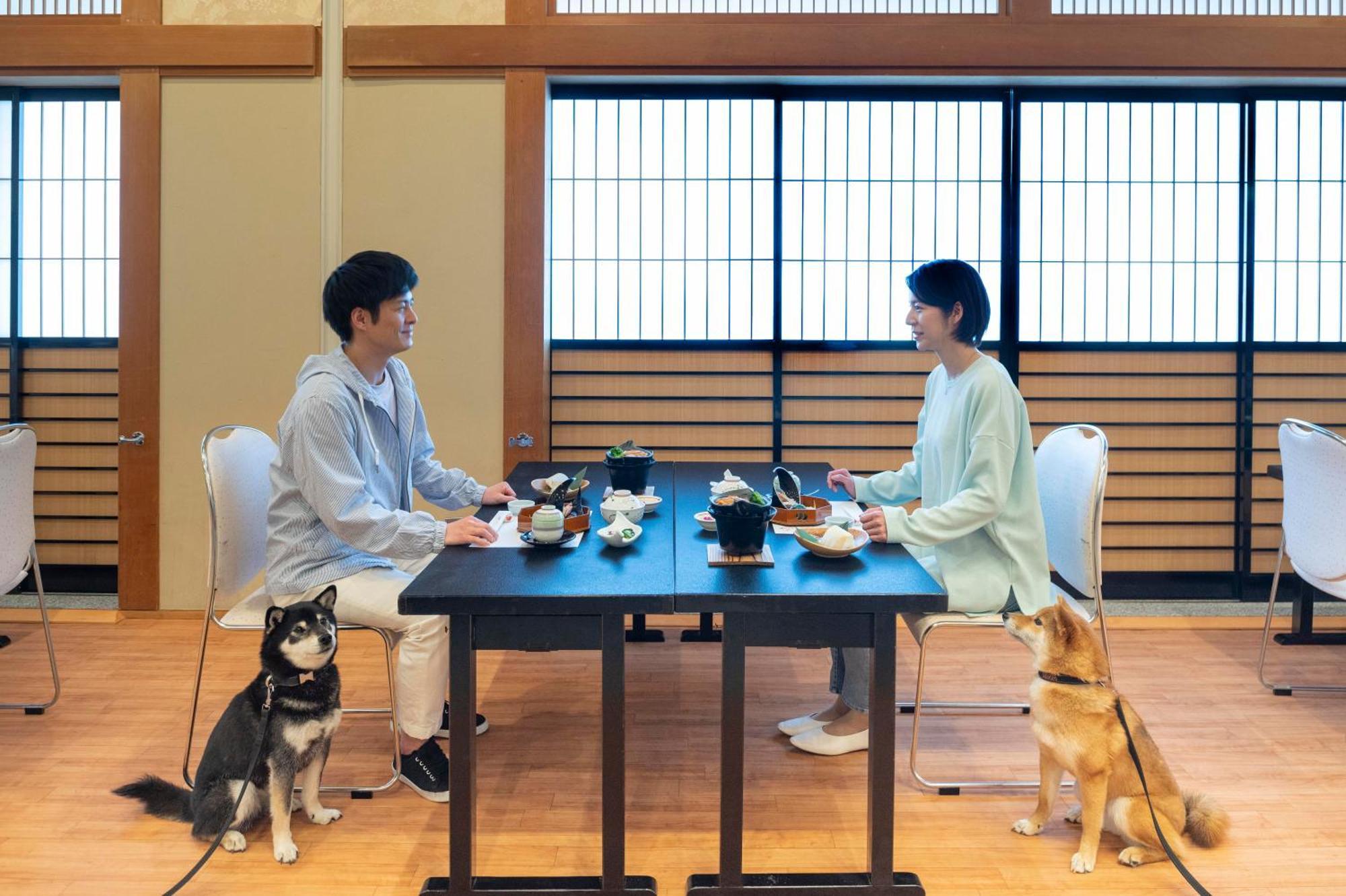浜名湖グランドホテル さざなみ館 浜松市 エクステリア 写真